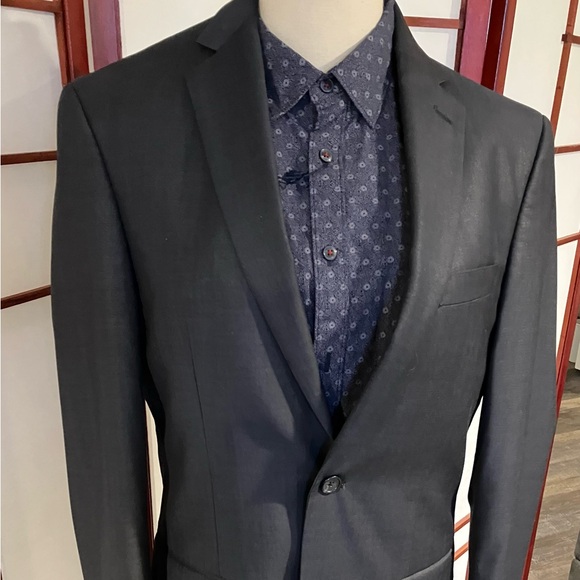 Marc Anthony Men's Gray Blue Slim Fit Suit 38RBonus NWT size M shirt.